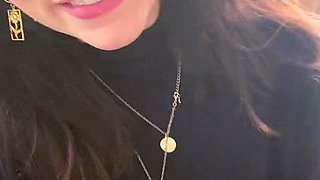 Brunette Solo Webcam Masturbation