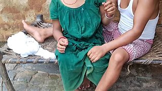 Indian Girl Moans Loudly - Hot Outdoor Fucking with Trilokinath