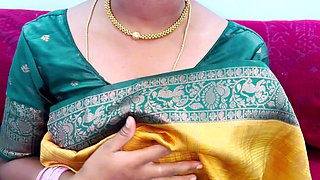 A Beautiful Aunty Invited Me for Sex