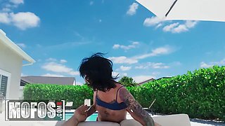 Mofos - lysagna del ray deepthroats jmac’s thick penis poolside and gets her face caked in sperm