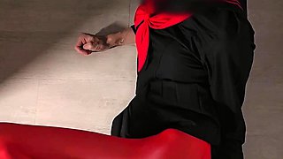 Amateur Foot Fetish Girlfriend Sucks and gives a Footjob