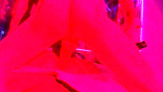 Red Light, Spreader Bar, and a Big Dick for Amber Green