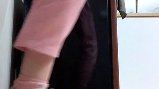 Gorgeous blonde teen Kelly Candy foot fetish