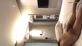 Amateur Teen Explores Sensual Squirt Staycation Passion