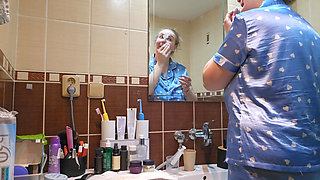 Evening Skincare Routine