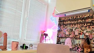 Sexy amateur blonde fingers and toys her wet pussy