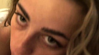 Sweet girl next door Renee Rose stops over to piss, suck