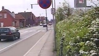 Offentlig Blowjob med Sabina - Dansk Voksen Scene