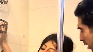 I take a bath with my friend's slut and she sucks me until