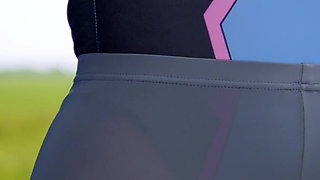 144 Goddess Anya in Tight Spandex: Provocative Leggings Tease at Bus Stop