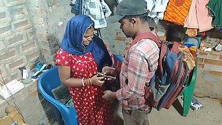 Delivery Boy Stripped and Fucked the Housewife