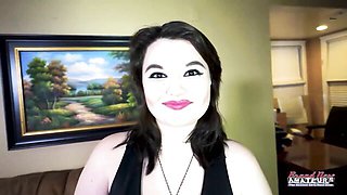Hot Babe Can’t Get Enough Of That Dick