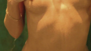 Eva Elle Squirting Orgasm