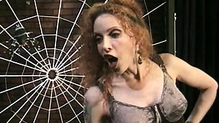 Blonde is flashing her big boobs in the outdoors