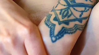 Morning Visit Mature Family Friend Intense Oiled Vaginal Fisting and Deep Stretching