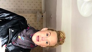 StripCamFun Blonde Amateur MILF Webcam for You