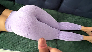 I give my step sis a huge cumshot on yoga pants