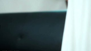 Omege japanese girl with big boobs on cams
