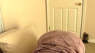 Very hot busty brunette solo masturbation on webcam