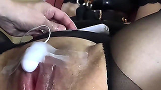 Kinky Slavedoll R Vol.019: Close-up of Enlarged Pussy - Clitoris Vibrator - Anal Long Dildo Squirting Orgasm!