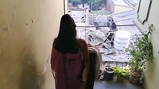 Desi Hindu Teen Girl Fucked Outdoor In Village - Indian Amateur Homemade Sex