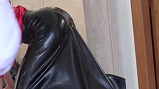 744 Absofuckinglutely