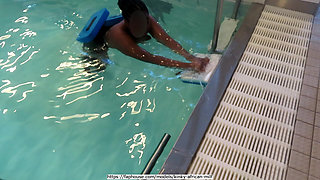 I'm Learning to Swim in the Local Nudist Clubs's Swimming Pool, Lesson 01