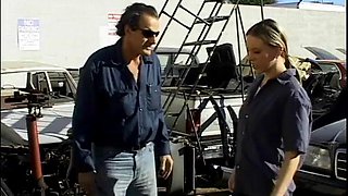 Cute blonde thanks man who fixed her car