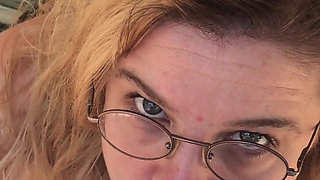 Secretary takes a dick at lunch time