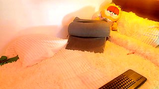 Blonde teen Sierras first erotic masturbation video