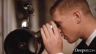 Deeper. Voyeur Lives Out His Kinks Through A Telescope - Oliver Flynn