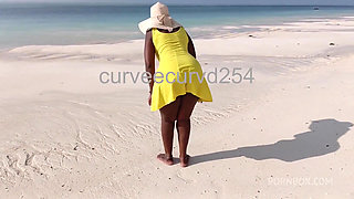 HD 4:31 Searching for Sex Baddie at the Beach Are You There