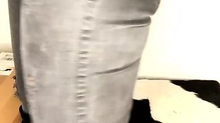 Cute brunette amateur babe sosha masturbating