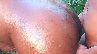 Girl Gets Fucked Outdoors by a Big-dick Taxi Driver