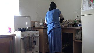 Homemade Hard Fucking Arab Wife in Kitchen