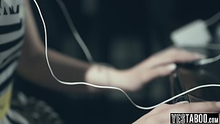 Lil' virgin nubile rewarded with massive meatpipe