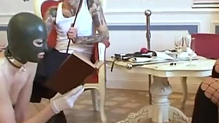 Fingering spanking by a slave woman