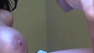 Catalina Cruz - Taking a Warm Lesbian Bath