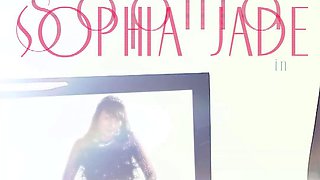 Asian Beauty Ready to Show Off