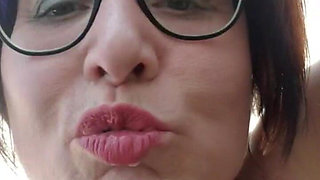 Titt Hanging with squirt