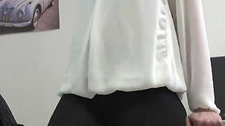Hot customer gets fucked by hot car seller with huge cock