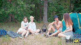 2 Girls 1 Cleanup 17 Min