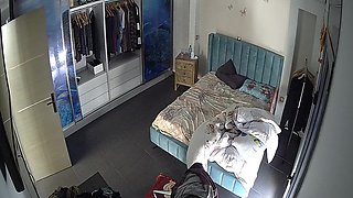 Sensual amateur shares passionate bed encounters with desire