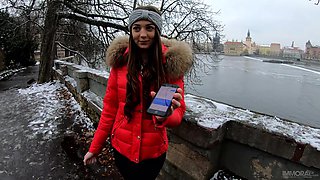 Gorgeous Girl Isabella De Laa Gets Fed Sperm in a Crazy Threesome