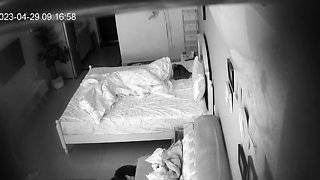 Amateur Hidden Cam Fuck On Couch