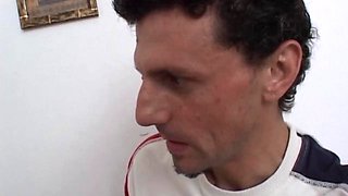 Hairy Brunette Stepsister Blowjob Close-Up