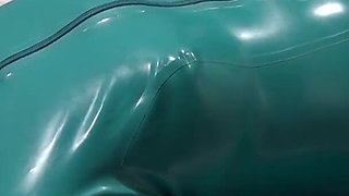 An amateur bothers a dominatrix, cum ower neck, life bug