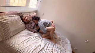 Scarlettandc Hot Colombian Lesbians: Real Homemade Amateur Sex, Eating Pussy & Rough Fucking in HD