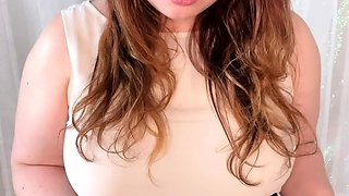 Hot brunette from squirt masturbating on webcam