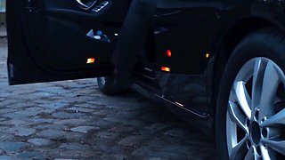 Julia and Berlin's deutsche action